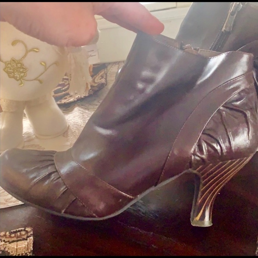 Jeffrey Campbell Booties Size 8 - image 1